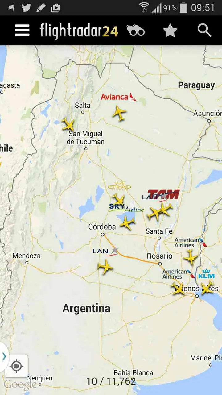 Los cielos argentinos a las 9:50 de acuerdo a FlightRadar24. Sólo extranjeras.
